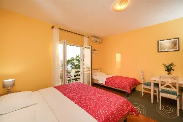 Sukošan Studio Apartment with Sea View