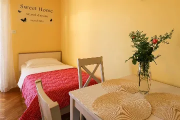 Sukošan Studio Apartment with Sea View