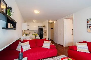 Zagreb One-Bedroom Apartment for Up to 6 Guests