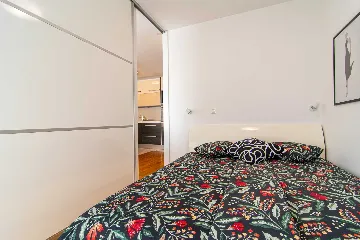 Zagreb Apartment with Secure Garage