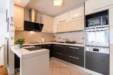 Zagreb Apartment with Secure Garage