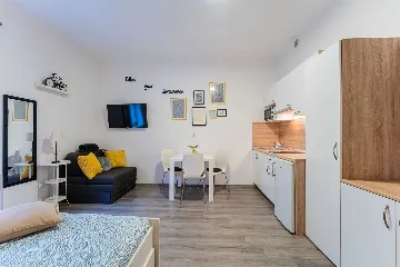 Zagreb Studio Apartment for up to 3 Guests