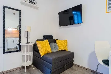 Zagreb Studio Apartment for up to 3 Guests