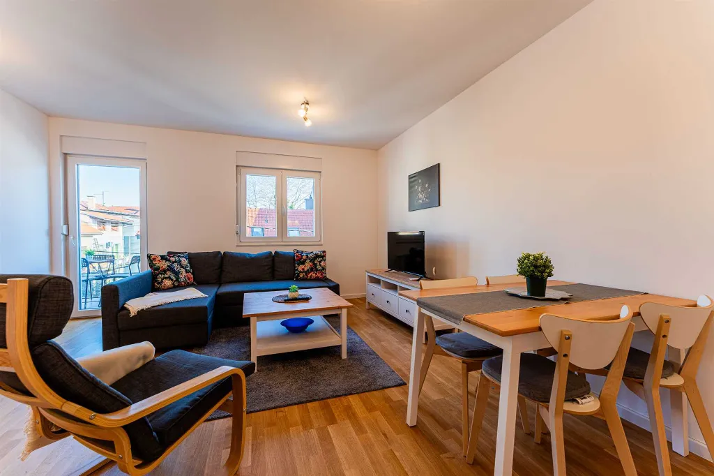 2-Bedroom Apartment in Zagreb for Up to 6