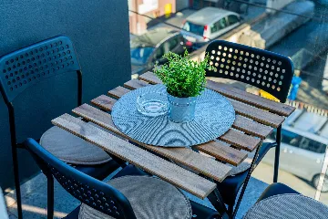 2-Bedroom Apartment in Zagreb for Up to 6