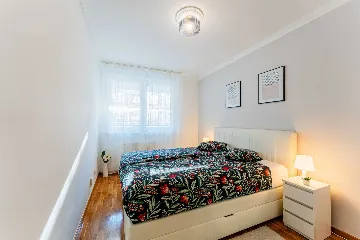 1-Bedroom Apartment with Loggia in Zagreb