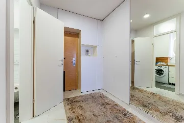 1-Bedroom Apartment with Loggia in Zagreb