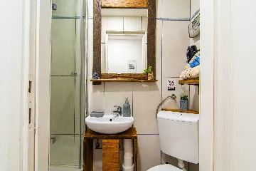 Zagreb Center 1-Bedroom Apartment for 2 Guests