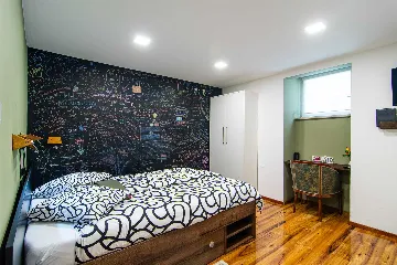 Zagreb Center 1-Bedroom Apartment for 2 Guests