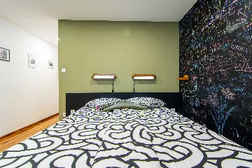 Zagreb Center 1-Bedroom Apartment for 2 Guests