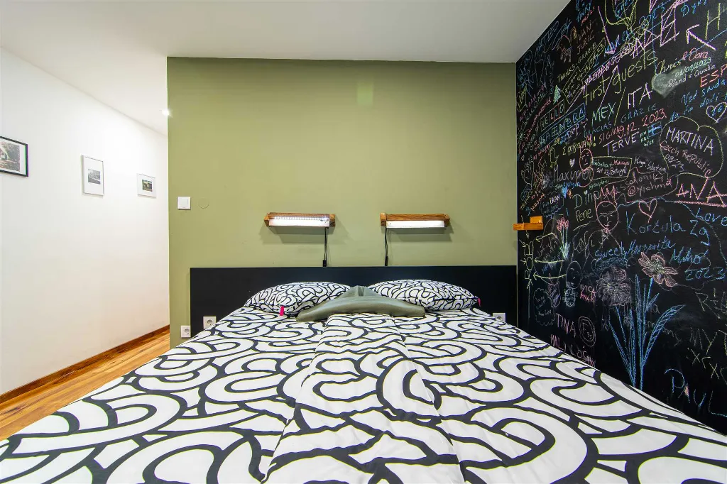 Zagreb Center 1-Bedroom Apartment for 2 Guests
