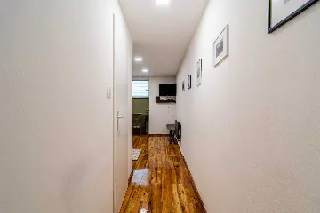 Zagreb Center 1-Bedroom Apartment for 2 Guests