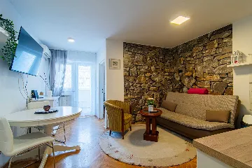 Zagreb 1-Bedroom Apartment for Up to 4 Guests