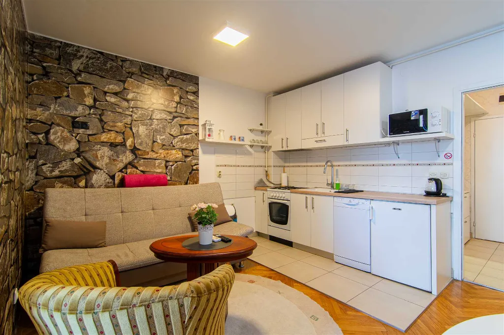 Zagreb 1-Bedroom Apartment for Up to 4 Guests