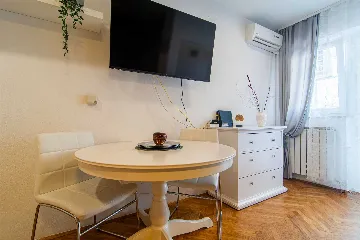 Zagreb 1-Bedroom Apartment for Up to 4 Guests