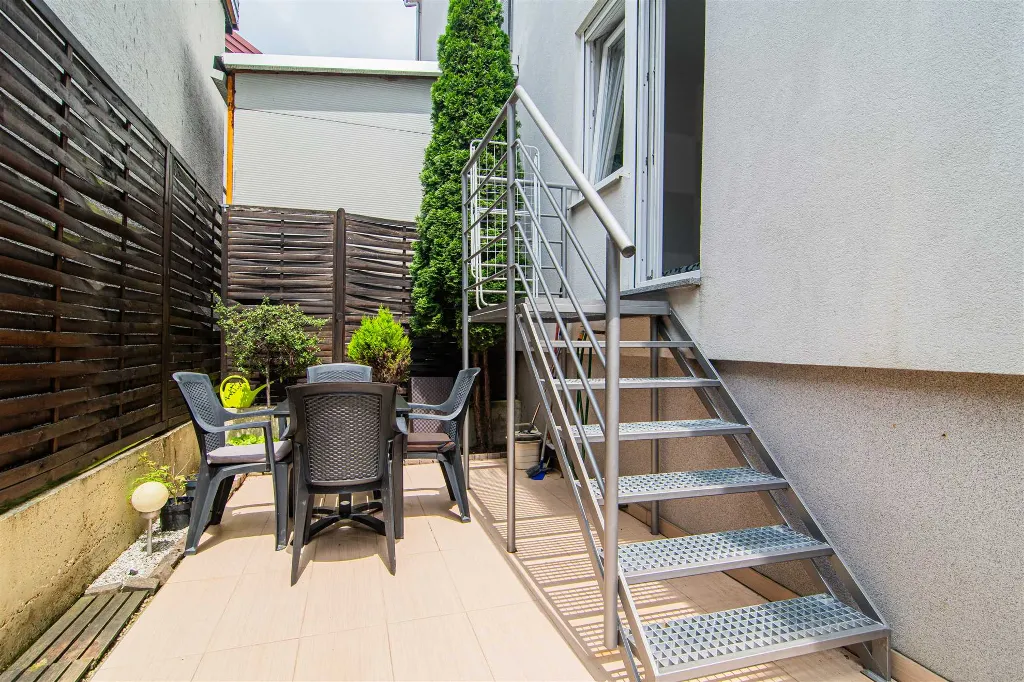 2-Bedroom Apartment in Zagreb for Up to 6