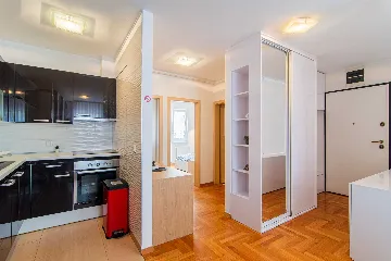 2-Bedroom Apartment in Zagreb for Up to 6