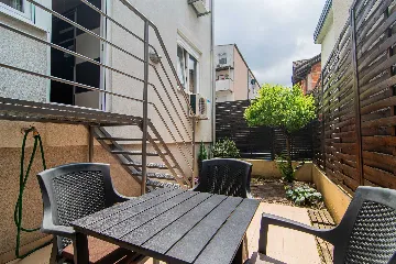 2-Bedroom Apartment in Zagreb for Up to 6