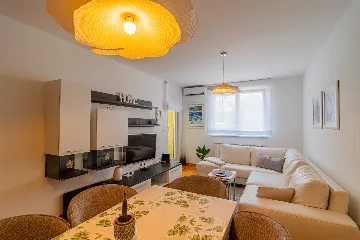 Zagreb Ground-Floor Apartment for 3 Guests