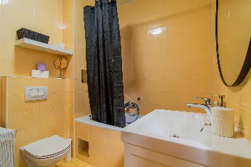 Zagreb Ground-Floor Apartment for 3 Guests