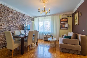 2-Bedroom Apartment in Zagreb for up to 5