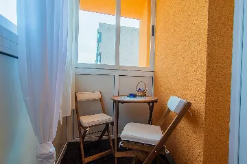 2-Bedroom Apartment in Zagreb for up to 5