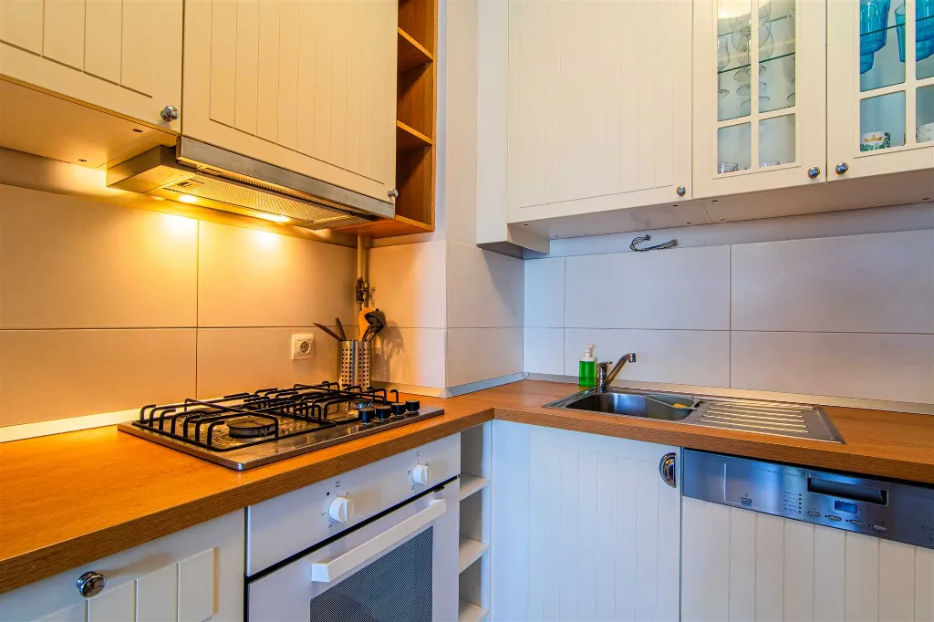 1-Bedroom Apartment in Zagreb for Up to 4 Guests