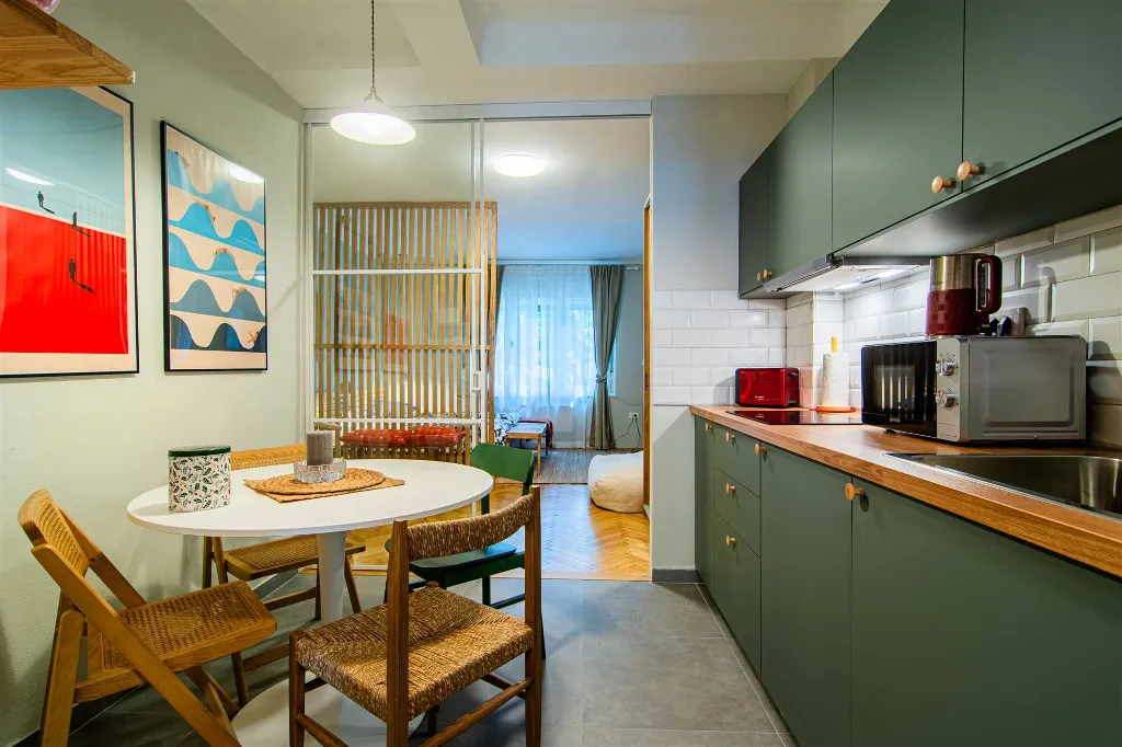 Studio Apartment in Zagreb for 2 Adults
