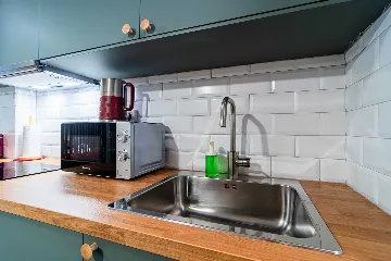 Studio Apartment in Zagreb for 2 Adults