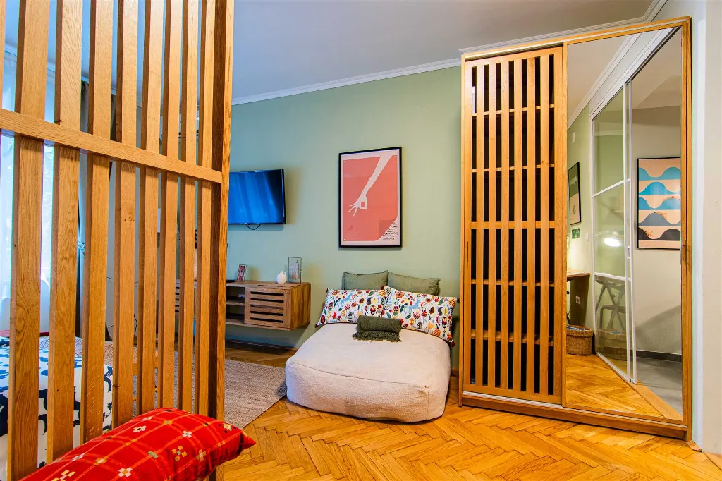 Studio Apartment in Zagreb for 2 Adults