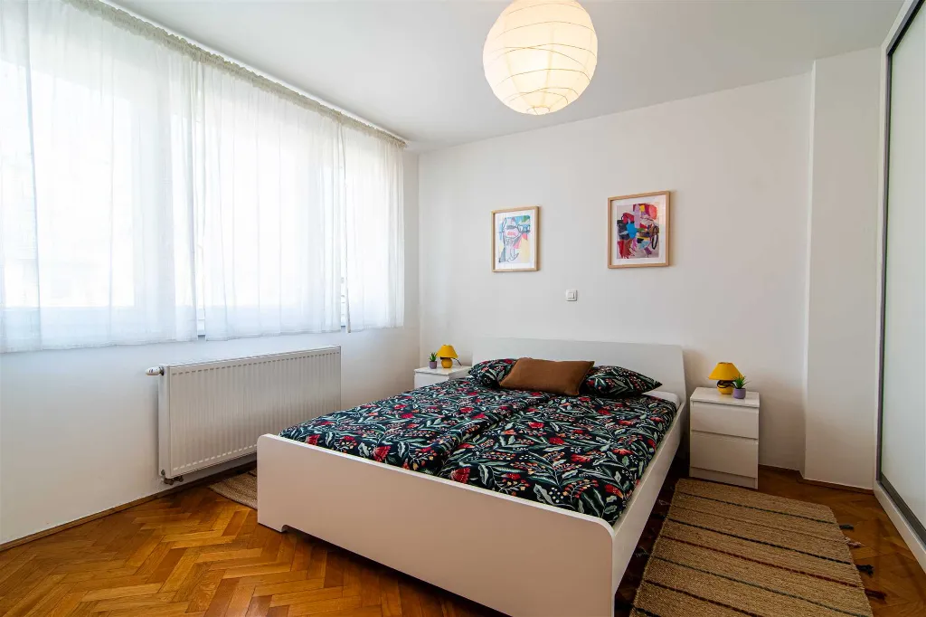 2-Bedroom Apartment in Zagreb for Up to 5