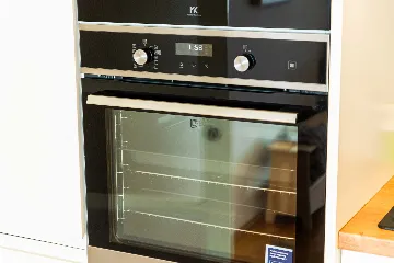 2-Bedroom Apartment in Zagreb for Up to 5