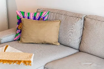 2-Bedroom Apartment in Zagreb for Up to 5