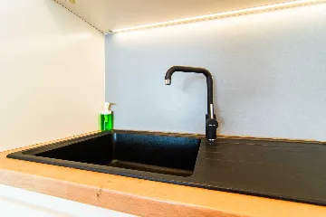 2-Bedroom Apartment in Zagreb for Up to 5