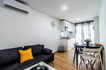 1-Bedroom Apartment for 2–4 Guests in Zagreb