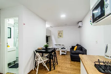 1-Bedroom Apartment for 2–4 Guests in Zagreb