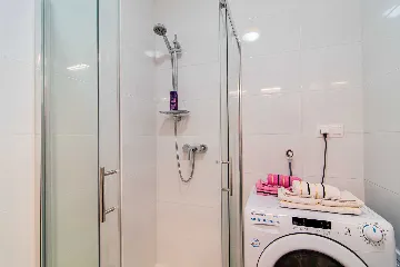 1-Bedroom Apartment in Zagreb with Free Parking