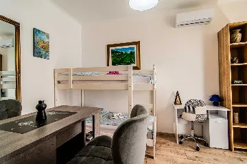 Zagreb City Center Apartment for 2 Guests