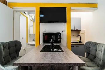 Zagreb City Center Apartment for 2 Guests