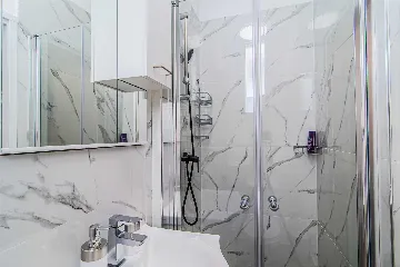 Zagreb 1-Bedroom Apartment for up to 5 Guests