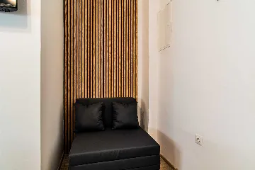 Zagreb 1-Bedroom Apartment for up to 5 Guests
