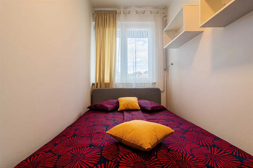 Zagreb Apartment with Loggia and Free Outdoor Parking