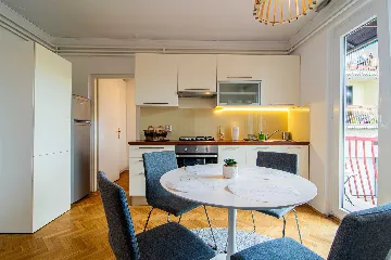 Zagreb Apartment with Loggia and Free Outdoor Parking