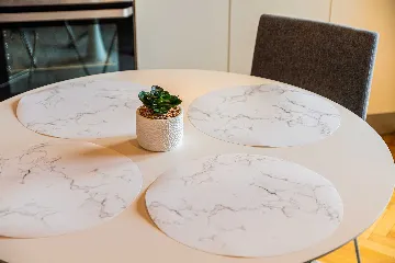 Zagreb Apartment with Loggia and Free Outdoor Parking