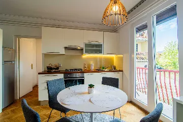 Zagreb Apartment with Loggia and Free Outdoor Parking