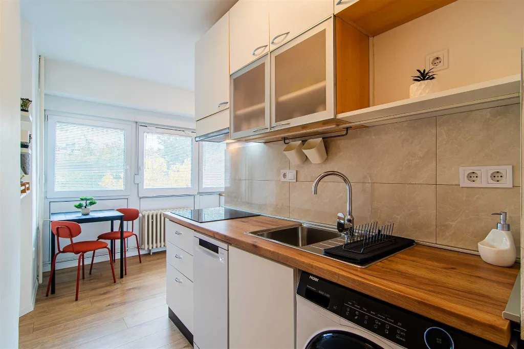 Zagreb 1-Bedroom Apartment for Up to 4 Guests