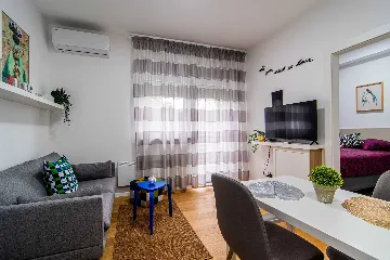 Zagreb 1-Bedroom Apartment for 2 Guests
