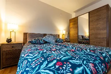 Zagreb 2-Bedroom Apartment for Up to 6 Guests