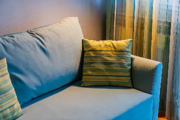 Zagreb 2-Bedroom Apartment with Loggia & Garage Parking