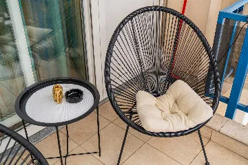 Zagreb 2-Bedroom Apartment with Loggia & Garage Parking